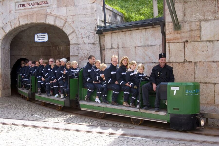Salzburg: Sound of Music and Salt Mines Tour - The morning ride into Berchtesgaden