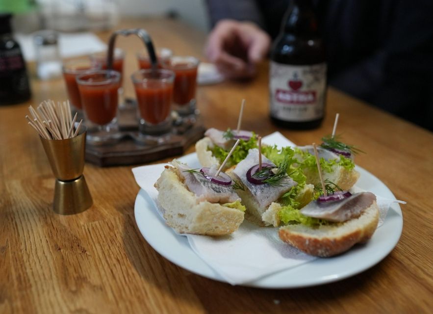 Satt Pauli - der kulinarische Rundgang durch St. Pauli - Tasting Stops With Small Portions