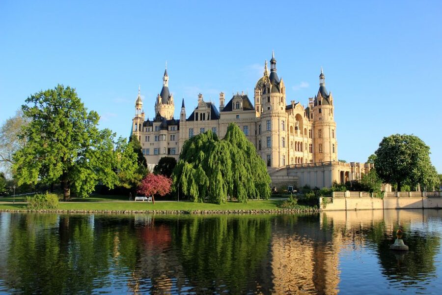 Schwerin: City Highlights Guided Tour - Key points at a glance