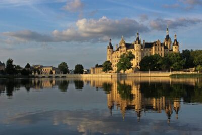 Schwerin: City Highlights Guided Tour