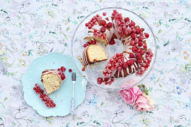 Sharing Plate Food Tour In Frankfurt - The first bites: a changing mix of local favorites