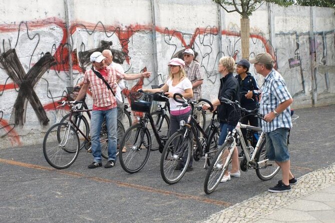 Small-Group Berlin Wall Bike Tour - Mauerpark: from borderland to city park