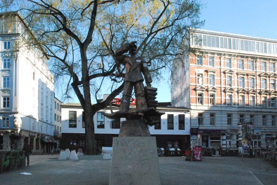 St. Pauli: Daytime Tour - Große Freiheit and the Beatles connection