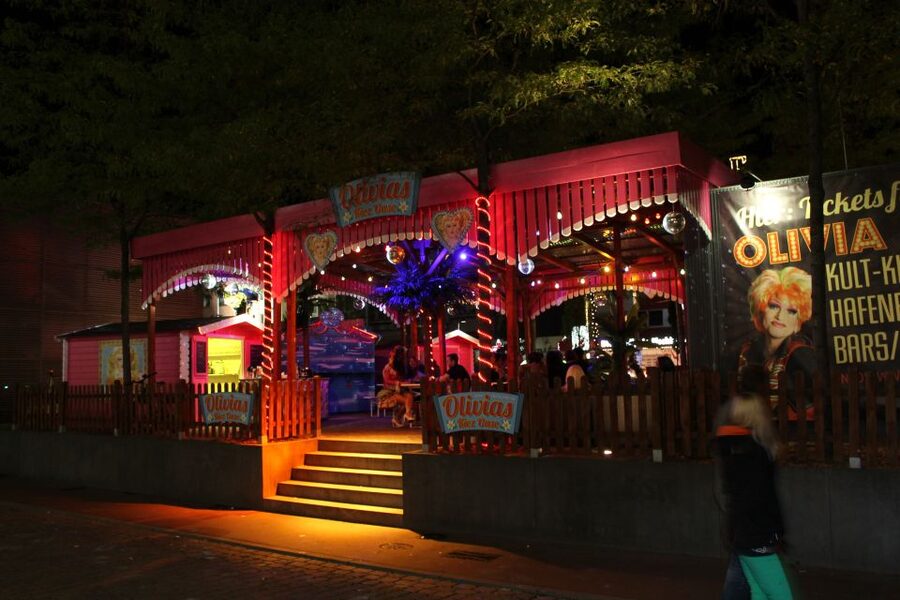 St. Pauli Nightlife Tour with Drag Queen in German - Practical planning for your evening