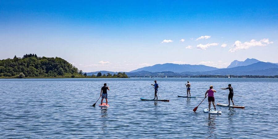 Stand Up Paddling at lake Chiemsee - Who will enjoy this Chiemsee activity