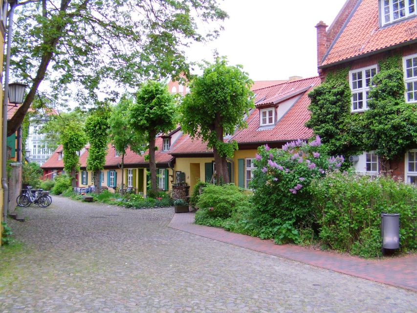 Stralsund: Old Town Highlights Private Walking Tour - The guide can make or break the walk