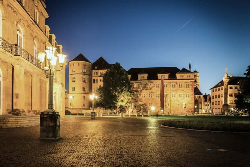 Stuttgart: Guided Ghost Walking Tour - Guide style and group size