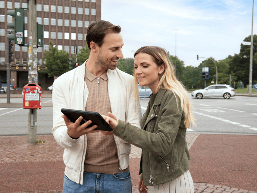 Stuttgart: Karlshöhe Crime Mystery Tour - Cracking codes and testing your theories