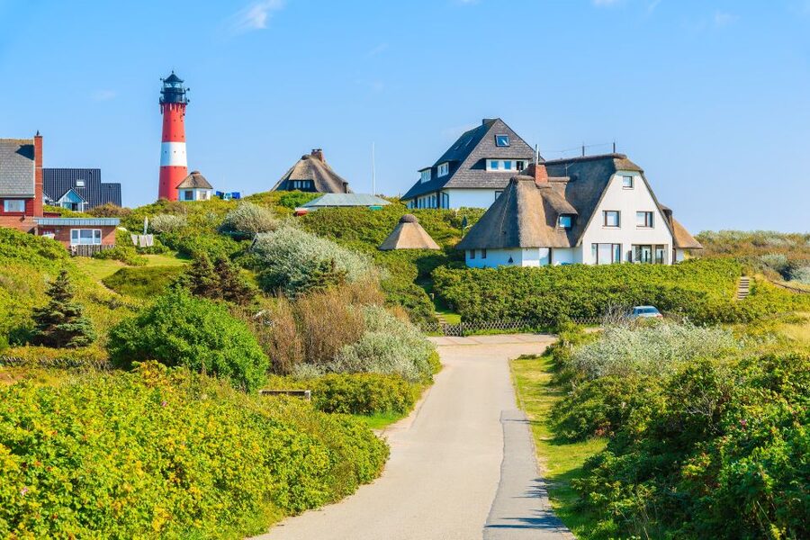 Sylt: Guided Island Tour by Bus with Sylt Highlights - Who should book this Sylt tour?