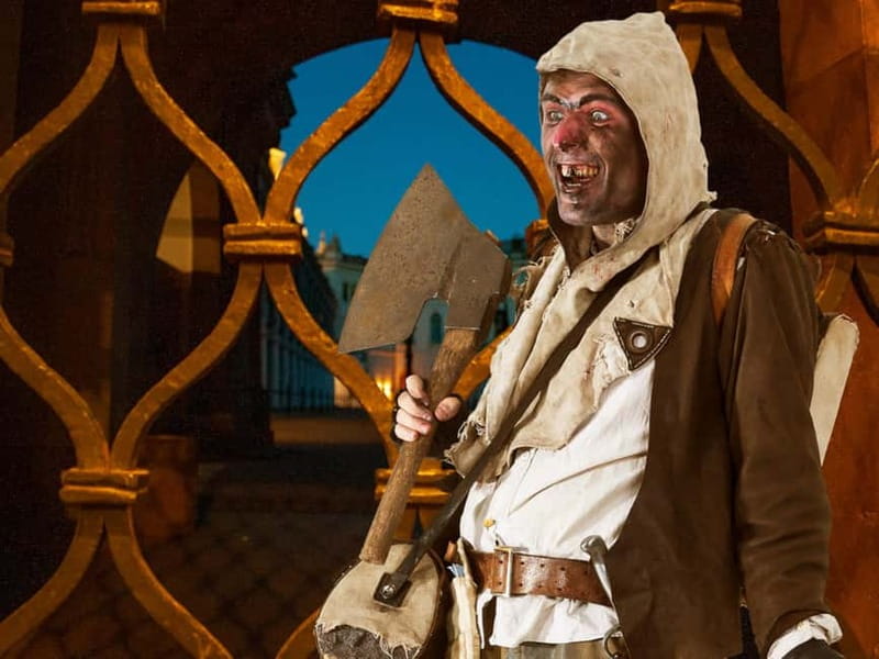 Terrifying Tour of Dresden Led by a Dungeon Master - What the one-hour route feels like