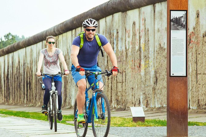 The Beauty of Berlin by Bike: Private Tour - Starting at Rathauspassagen in central Berlin