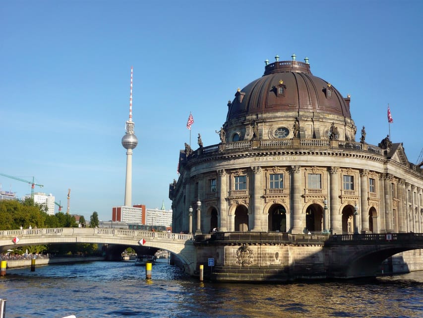 The Best of Berlin Private Guided Tour - Potsdamer Platz and the rebuilt city