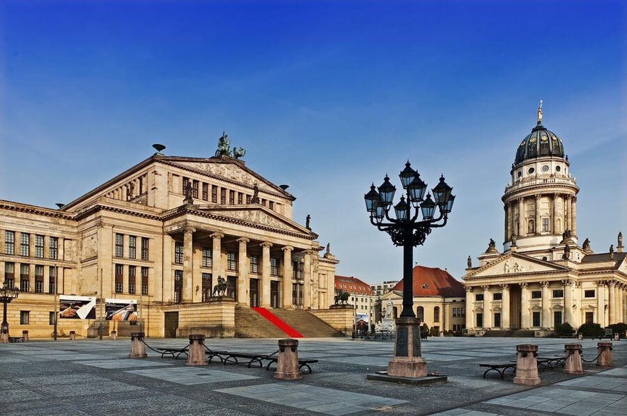 The Best of Berlin Private Guided Tour - Hitler’s bunker and the last days of the Nazi regime