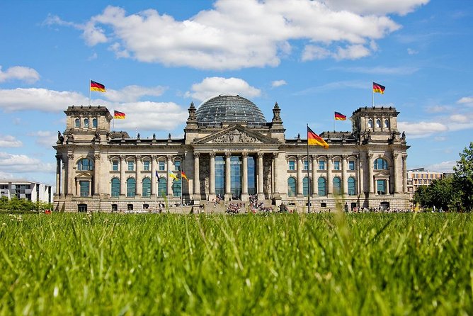 The Best Private Berlin Tour with a Car, Tour Guide and Pick up - Museum Island and Berlin’s royal center