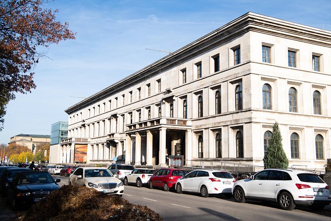 Third Reich Walking Tour Munich - Odeonsplatz and the failed path to power