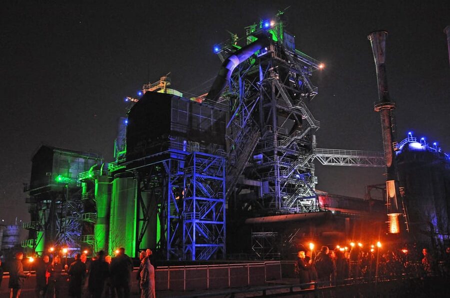 Torchlight tour of the old ironworks - Why the old ironworks works so well at night