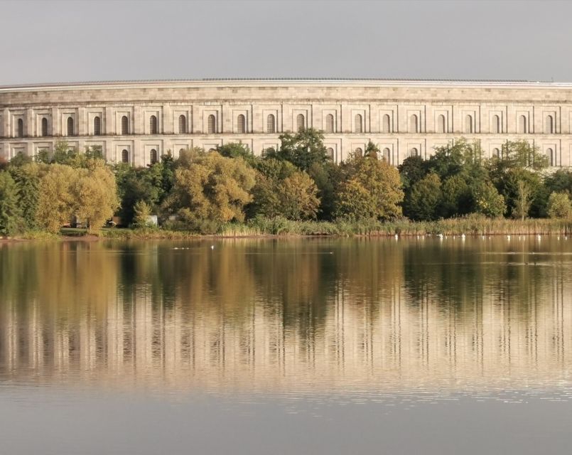 Tour en español al Campo Zeppelin - Luitpoldhain and the memory of Hitler’s Putsch