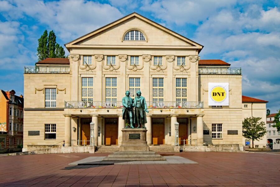 Weimar: Scavenger Hunt Self-Guided Walking Tour - The Anna Amalia Library and the value of looking closely